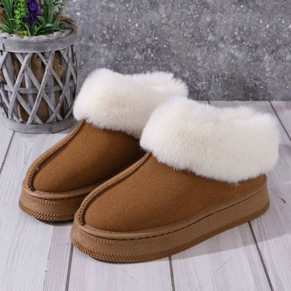 Women's Thick Flat Suede Shoes Cozy Warm Snow Shoes.